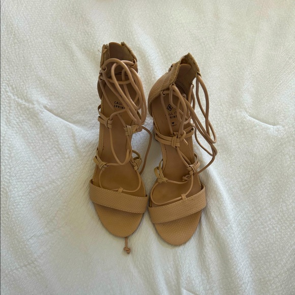 New Lace Up Nude Heels - Picture 1 of 3